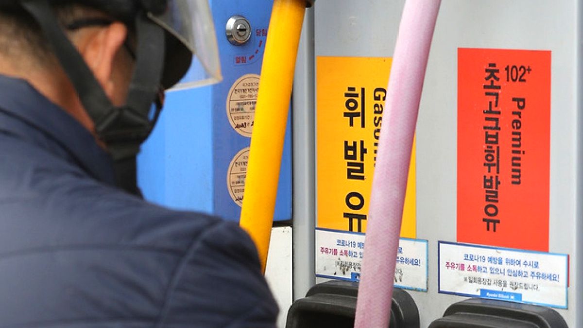 "고급유 넣으면 무조건 좋다고?"…운전자 90%가 속고 있는 자동차 헛소문 5 고급유