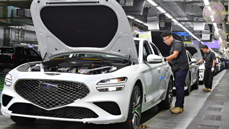 제네시스 내수 판매 전선 경고등