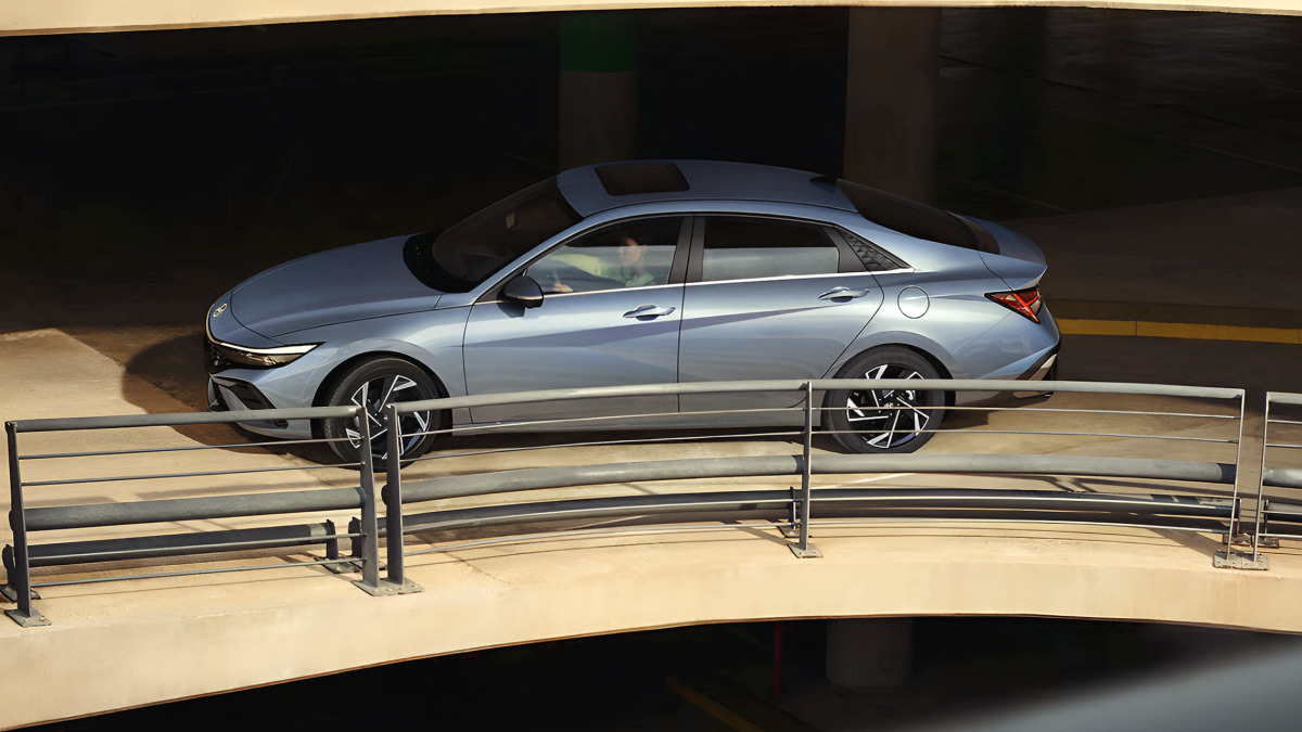 현대차 아반떼 중고차 인기 상승