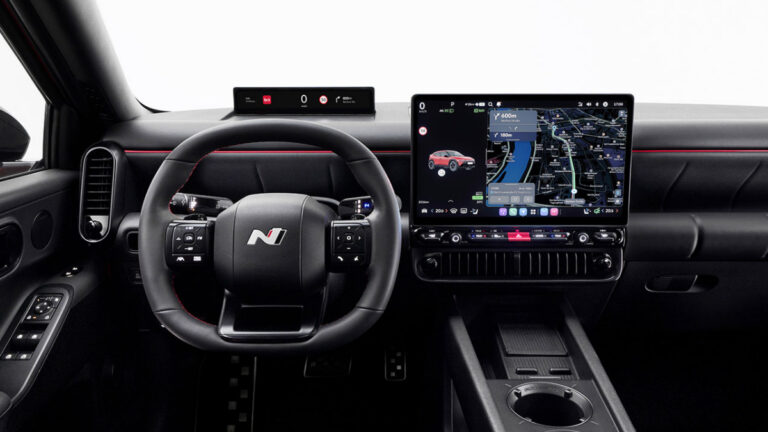 현대자동차 전기 해치백 아이오닉 3