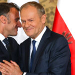 에마뉘엘 마크롱 프랑스 대통령과 도날트 투스크 폴란드 총리