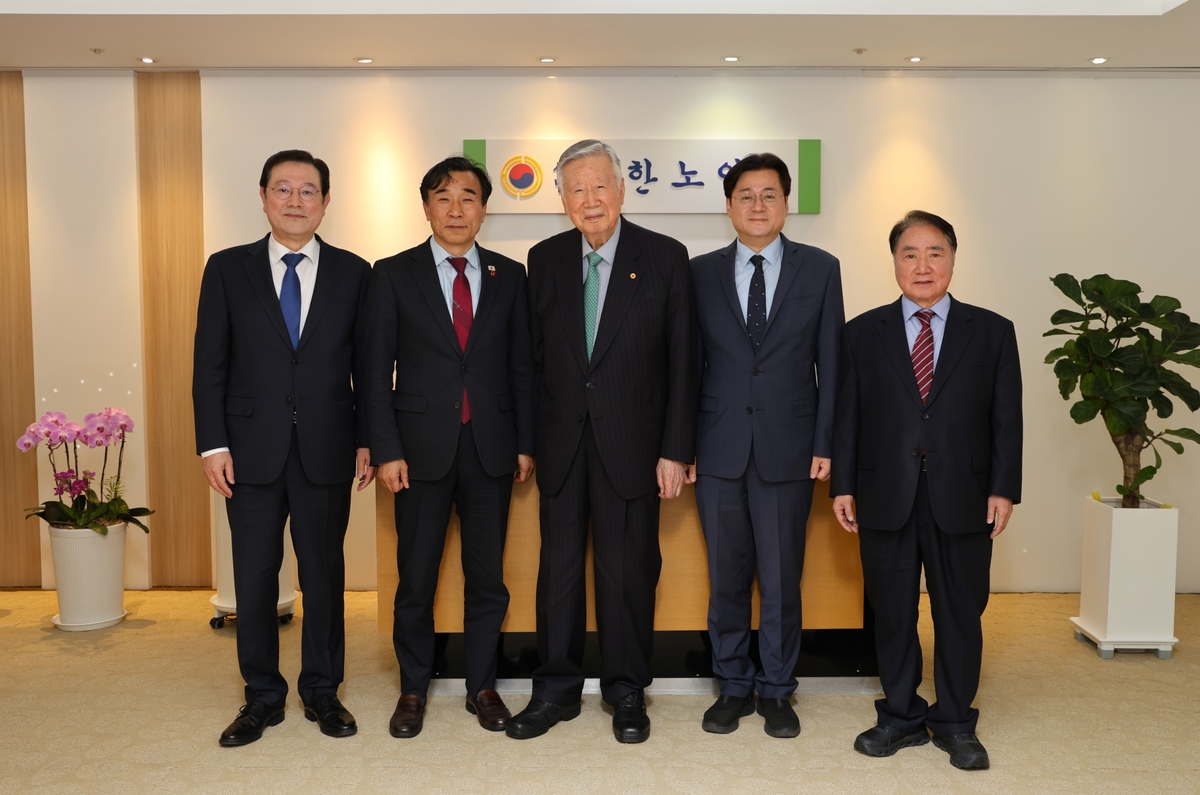 노인 무임승차 유지