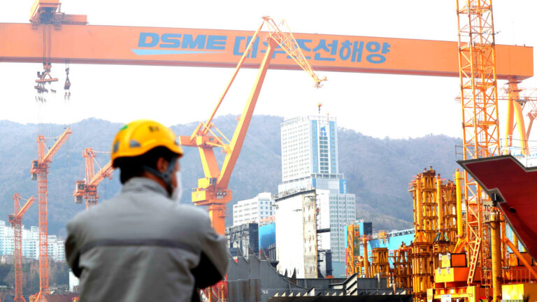 조선소 휴머노이드 투입