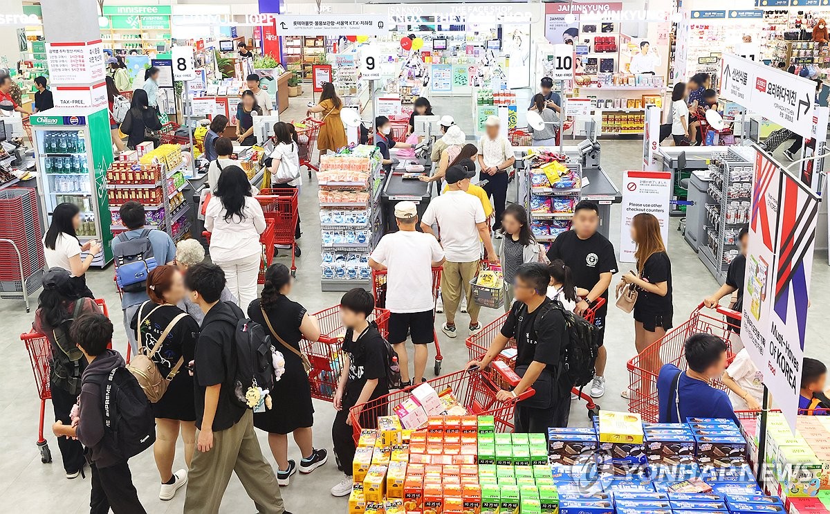 "장 볼 때 ‘이 마크’ 붙은 걸로 바꿔보세요"…식비 얼마나 줄어드나 봤더니 ‘깜짝’ 4 마트 자체상품 식비절감