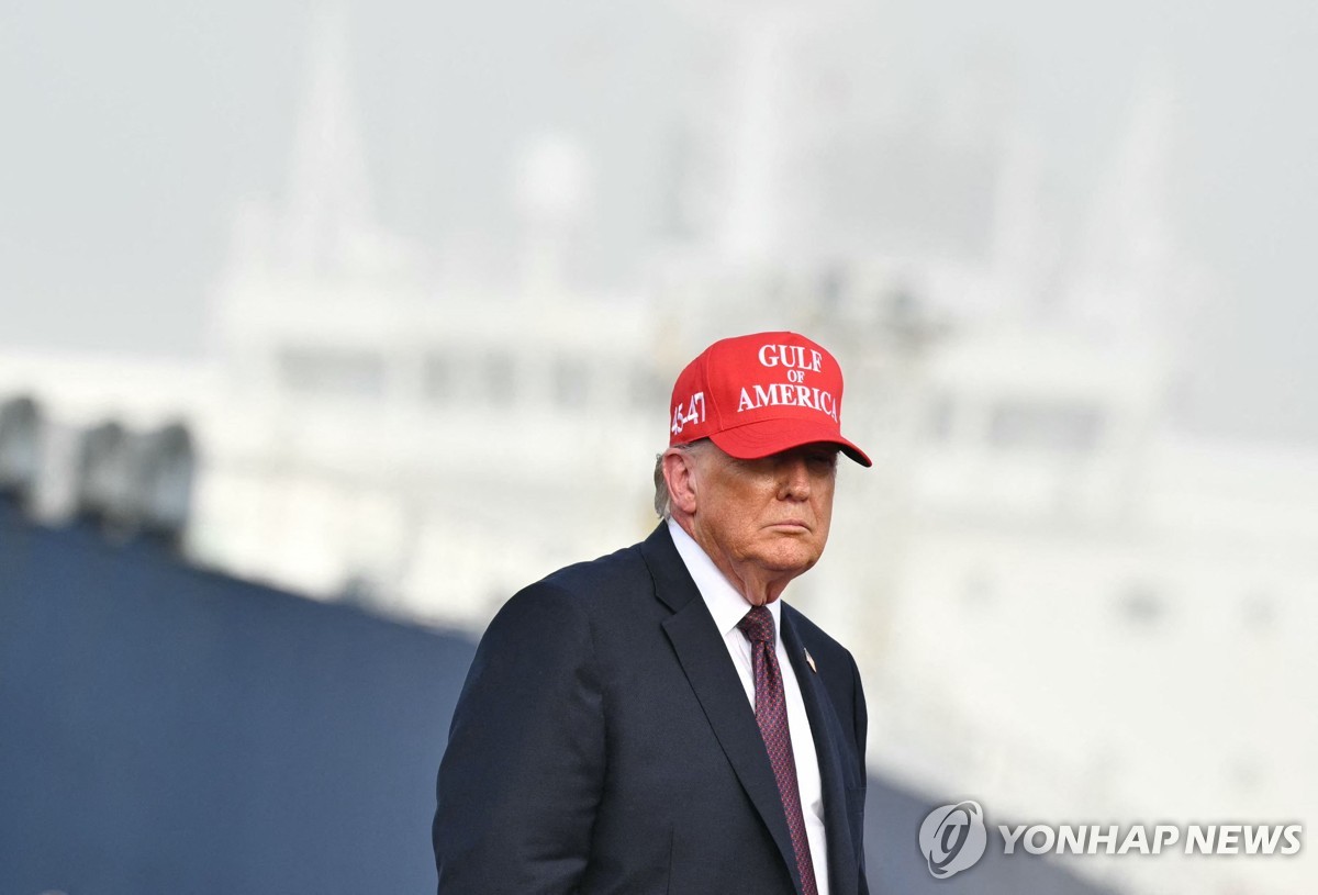 미군 항모 배식 굴욕