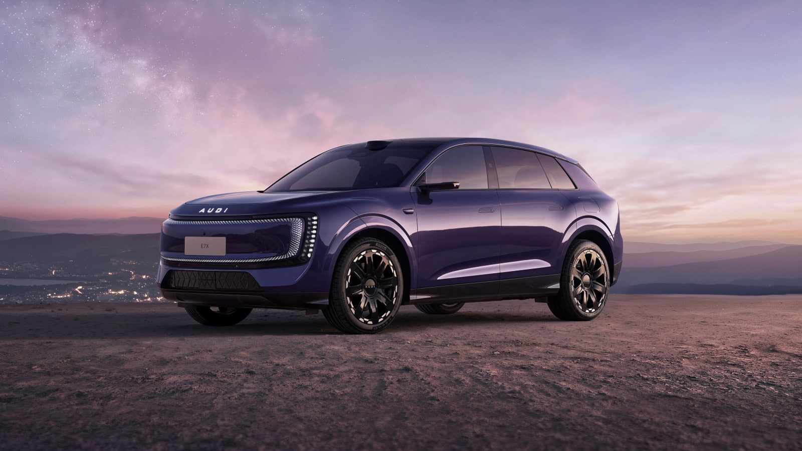 "독일 아우디 자존심 버렸다"… 5m 넘는 대형 SUV가 3천만 원? 아빠들 '깜짝' 2 AUDI E7X