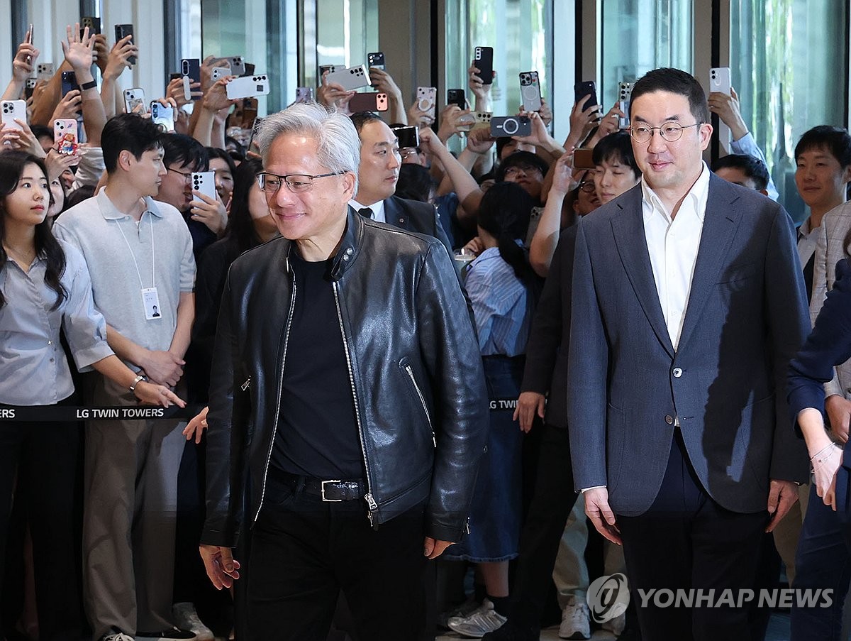 젠슨 황
