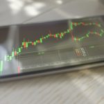 가상자산 거래소 — 뚝뚝 떨어지지더니 "1% 대로 쪼그라들었다"...난리난 코인 시장, 대체 왜?
